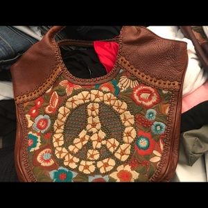 Isabella Fiore Peace bag